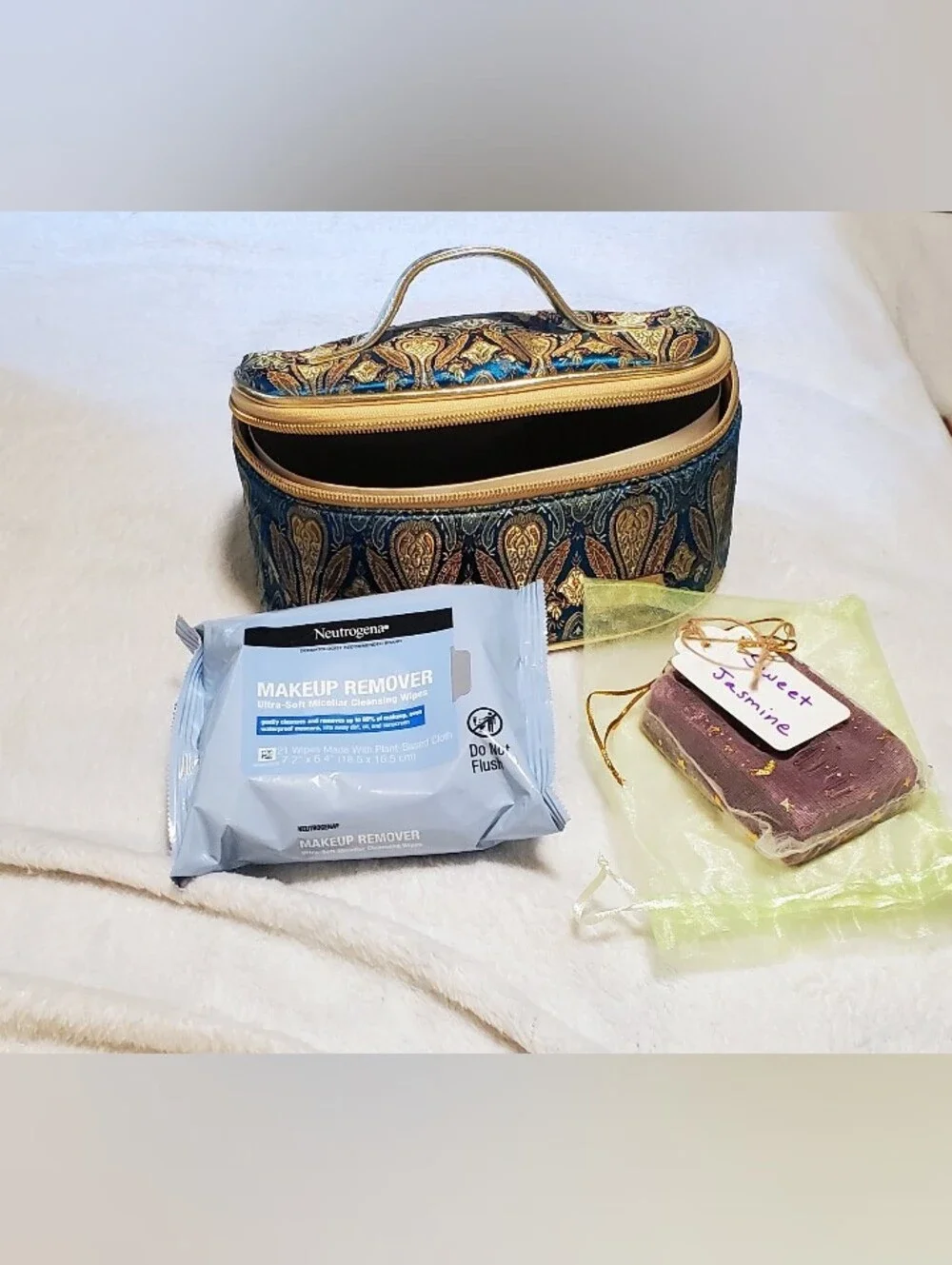 Vintage Stephanie Johnson Teal & Gold Brocade Travel Cosmetic Case